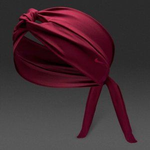 NIKE STUDIO TWIST HEAD TIE